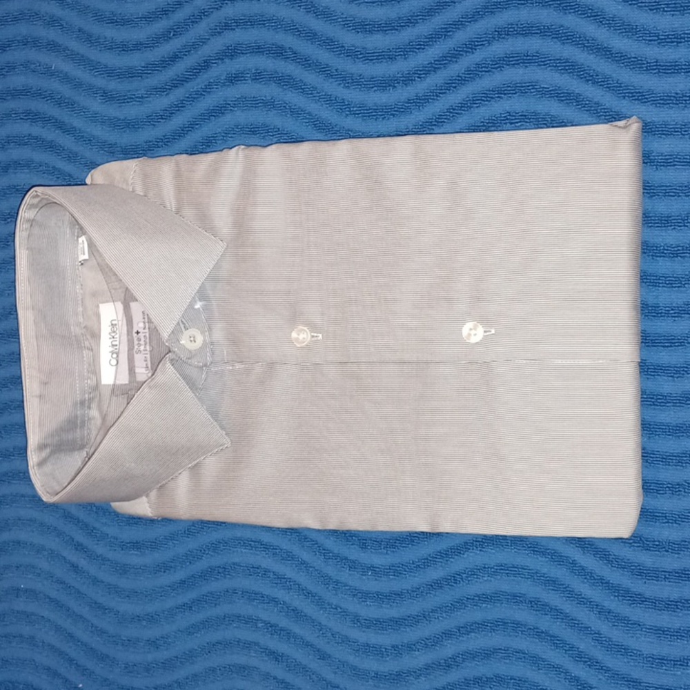 Calvin Klein Men's Dress Shirt Brand New